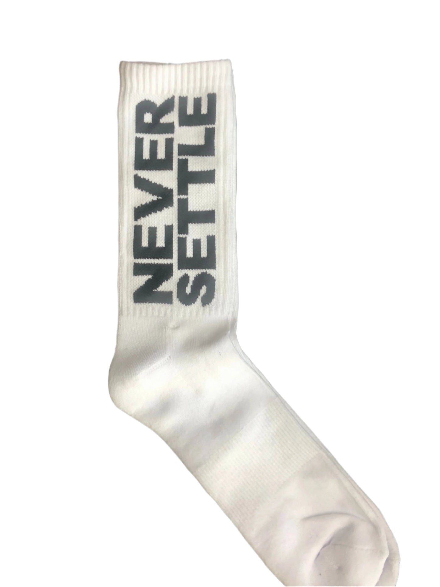 NEVERSETTLE WHITE SOCKS (5767508361381)